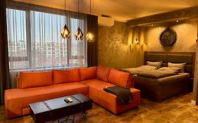 Luxury Apartments Ivon